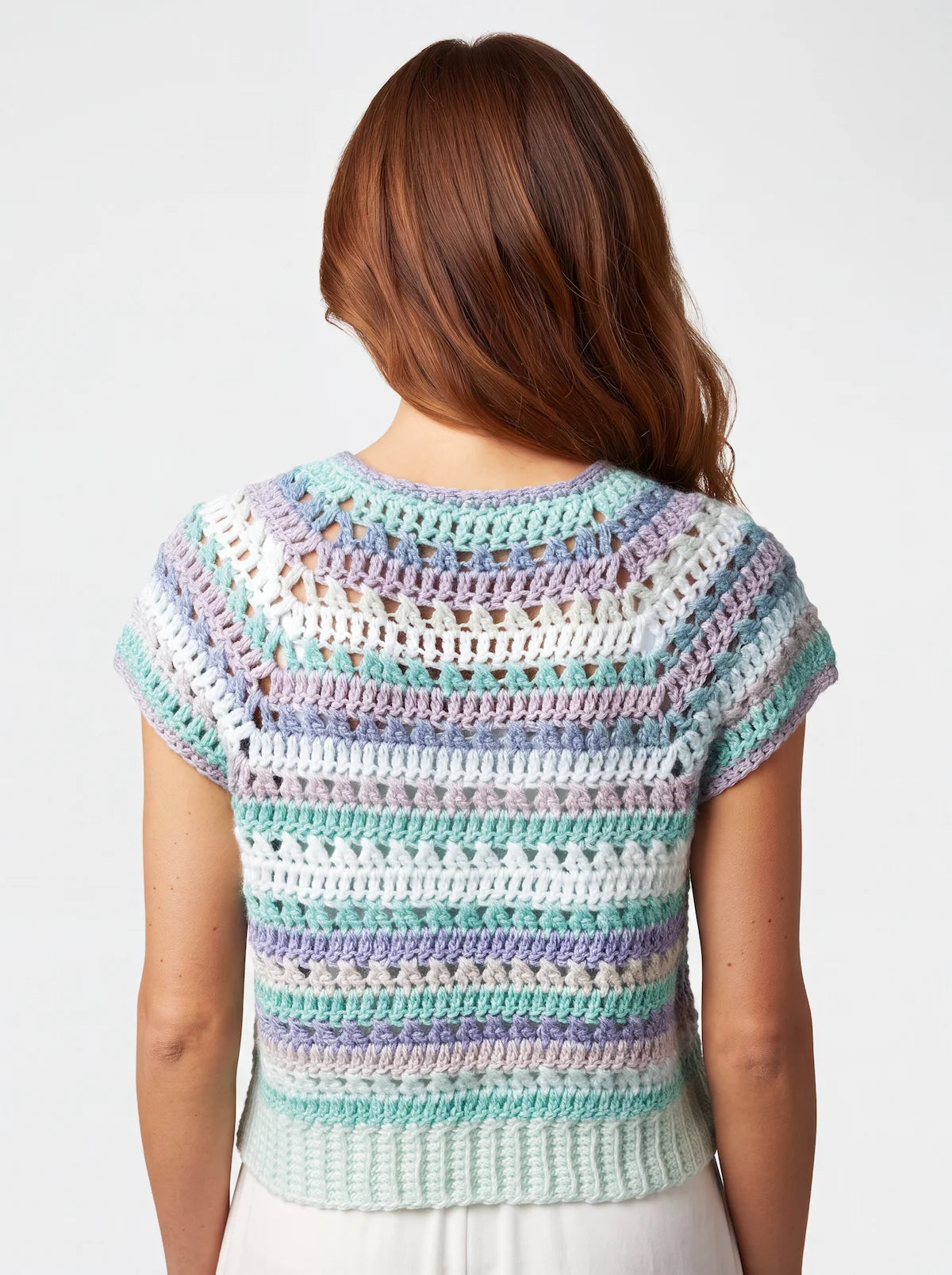 Gilet crochet fait main Adaman dégradé aquatique dos yoke éventails rayures alternées – vue de dos - Cachalabibi