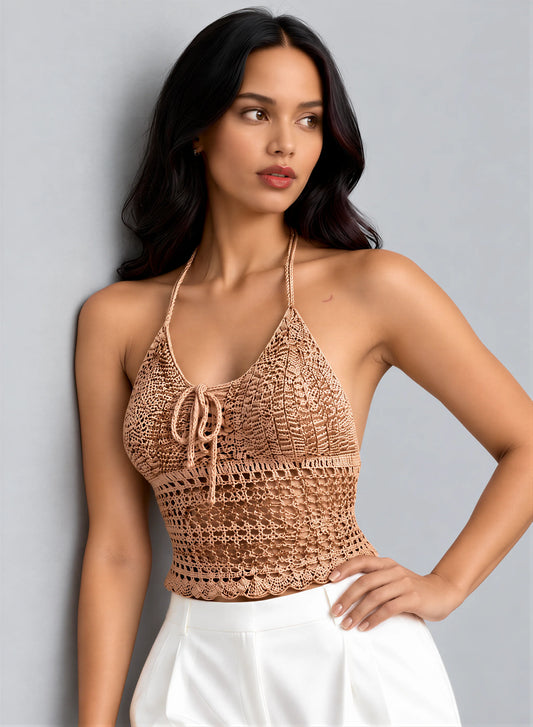 Top dos nu crochet fait main Luttino caramel doré - détail vue de face – Cachalabibi