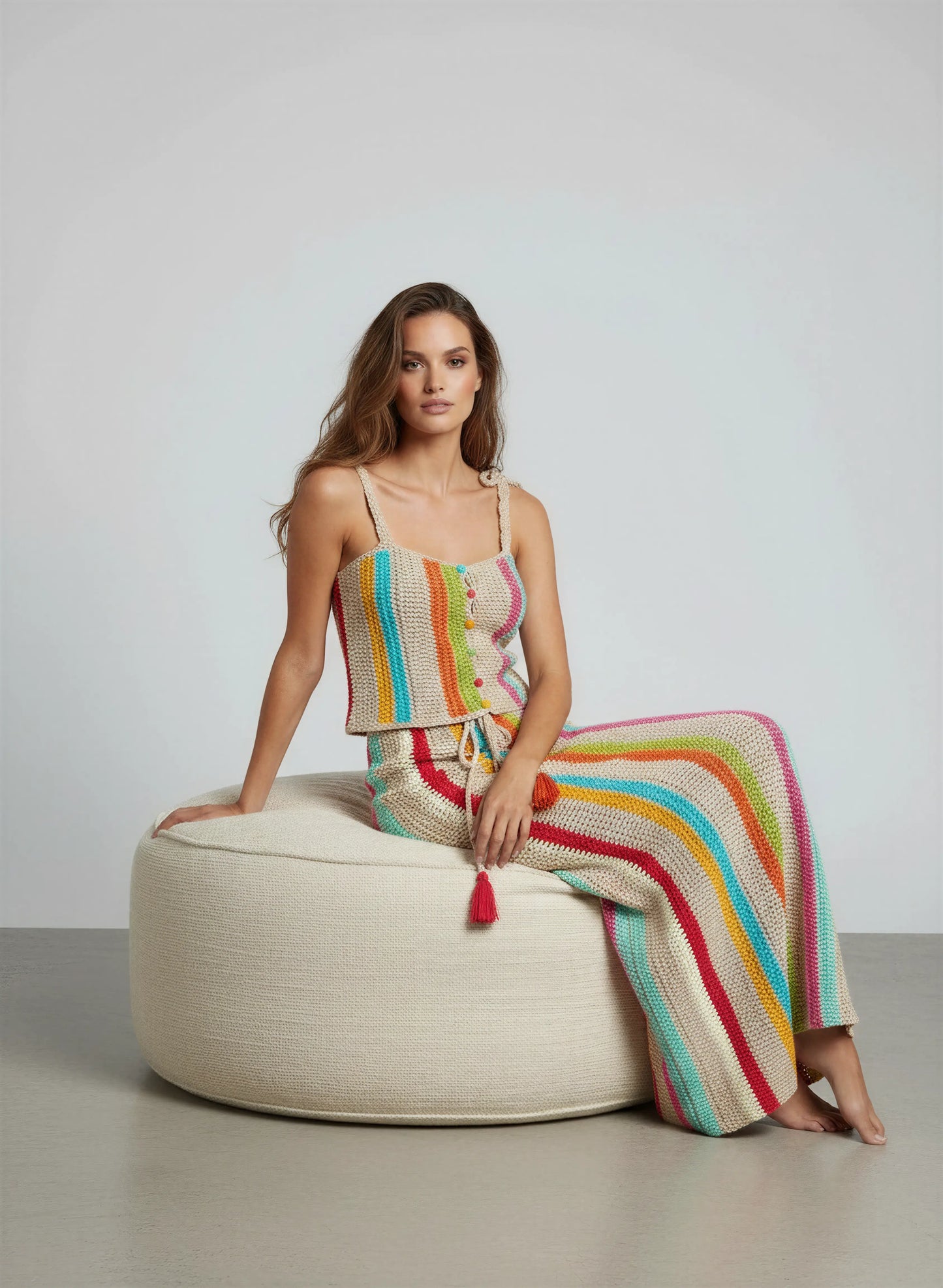 Ensemble crochet fait main Rainbow Ensemble crochet fait main Rainbow écru rayures multicolores cordon taille glands fuchsia turquoise crop – Cachalabibi