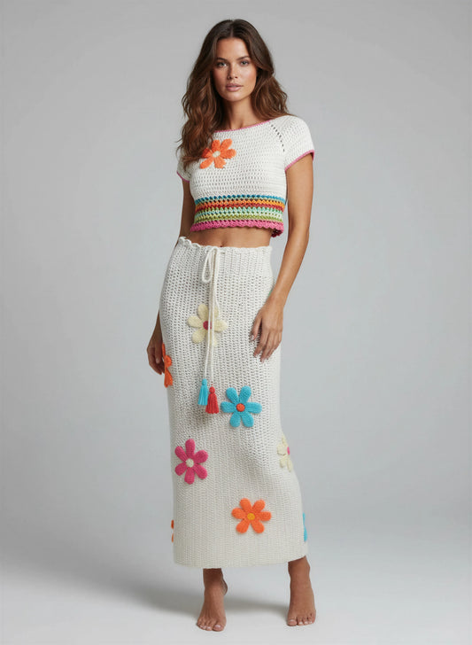 Ensemble crochet fait main Tiaré écru fleurs appliquées multicolores crop top rayures arc-en-ciel jupe maxi – Cachalabibi