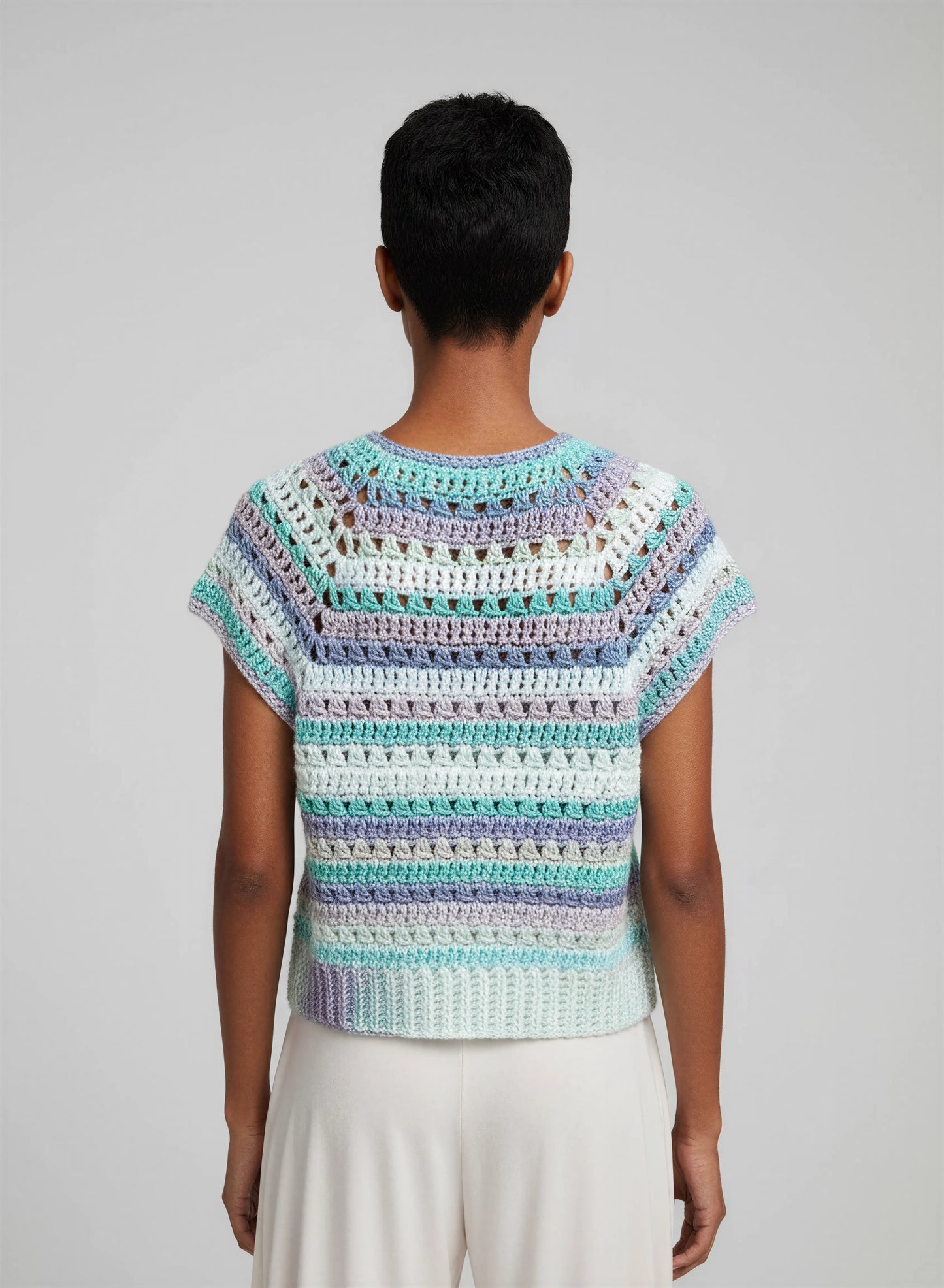 Gilet crochet fait main Adaman dégradé aquatique dos yoke éventails rayures alternées côte serrée menthe – Cachalabibi