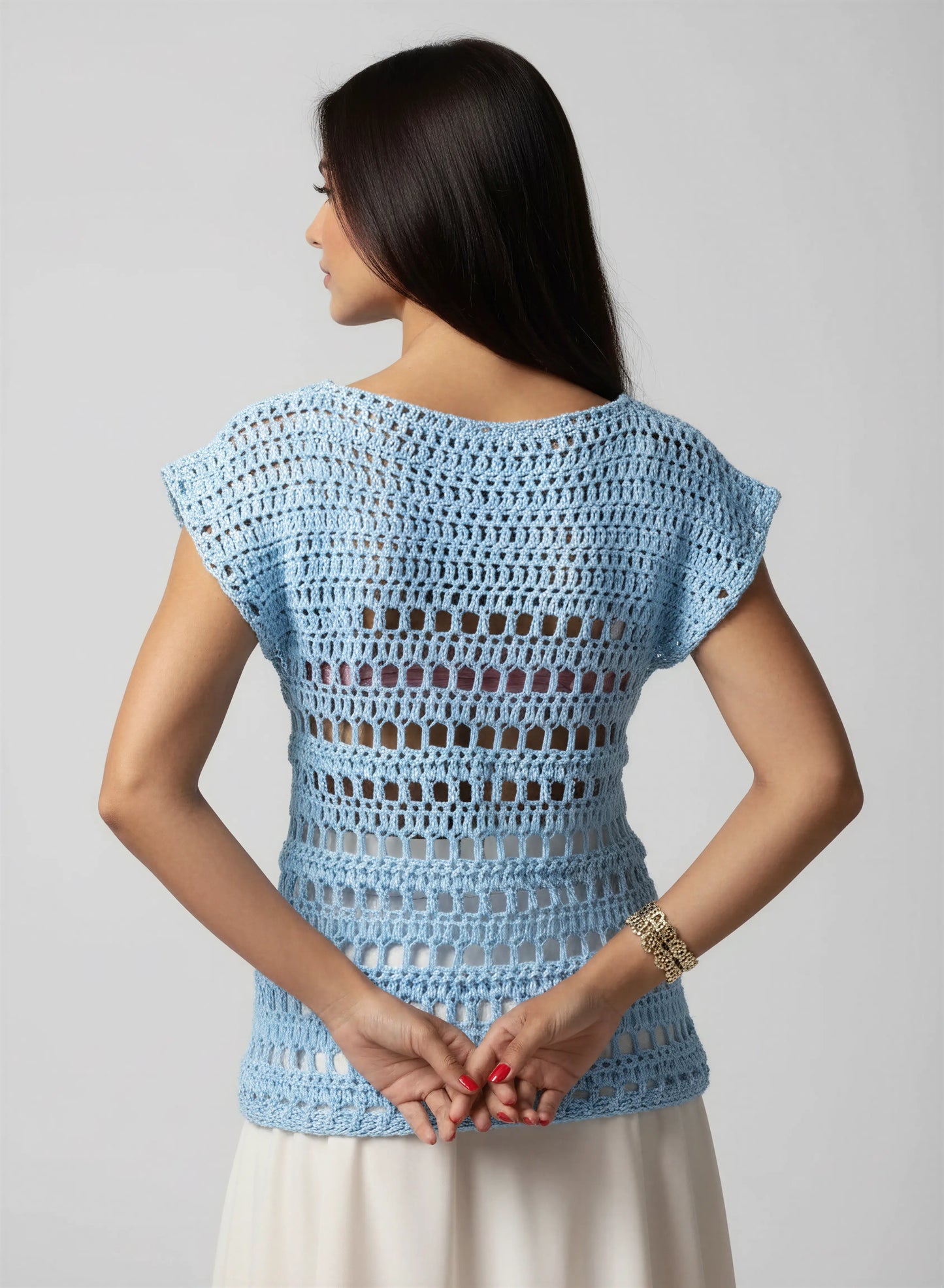 Haut crochet fait main Brunnera bleu ciel rayures points alternés manches tombantes vue dos – Cachalabibi