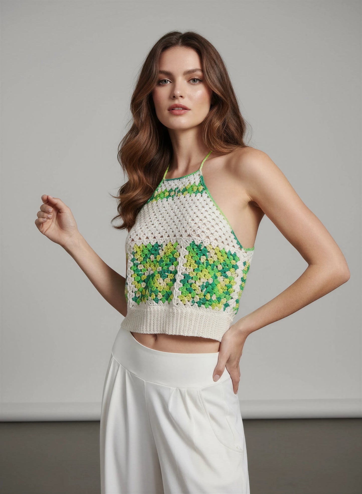 Haut crochet fait main Corossol écru carrés granny vert forêt anis lien halter encolure ronde – Cachalabibi