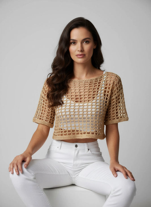 Haut crochet fait main Kobieta sable point filet carré grande maille manches courtes vue face – Cachalabibi