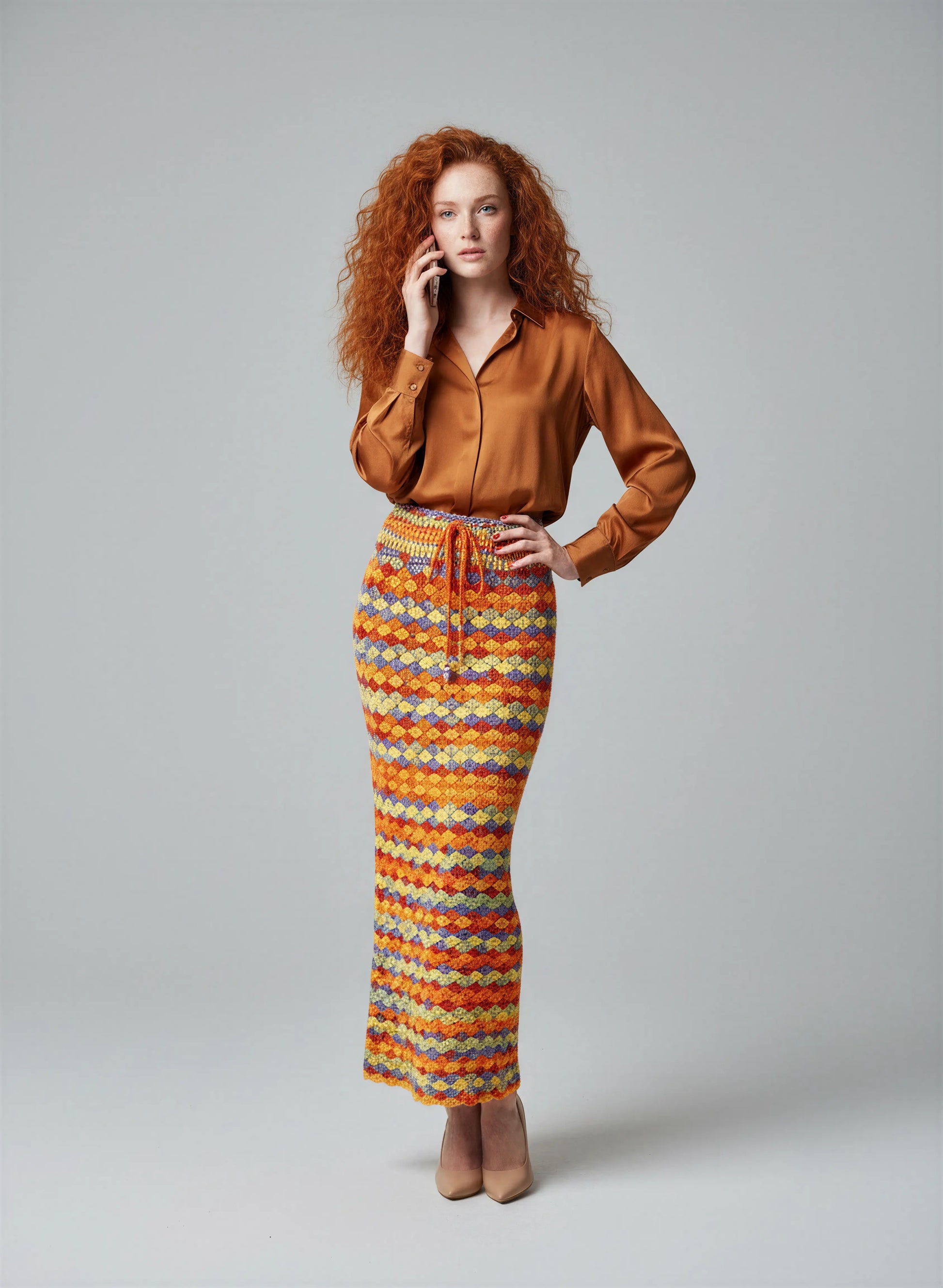 Jupe crochet fait main Gitana orange safran silhouette maxi complète rayures coquilles cordon gland orange – Cachalabibi
