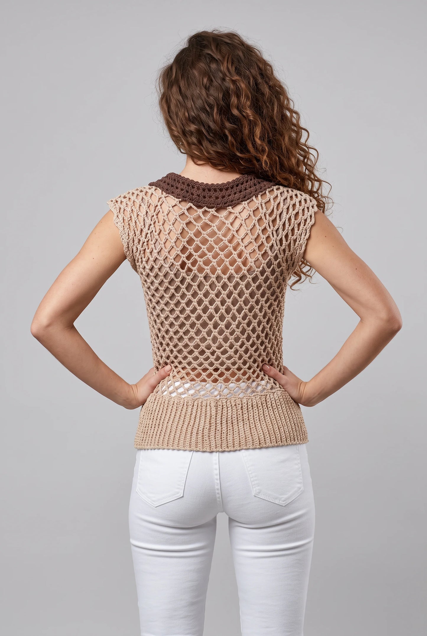Pull femme manches courtes Cafélato marron et beige - Vue de dos et debout - Cachalabibi