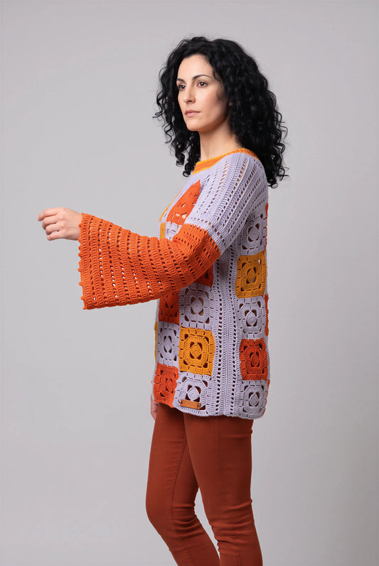 Pull Quadrato crochet granny lavande orange — vue profil manche évasée — Cachalabibi