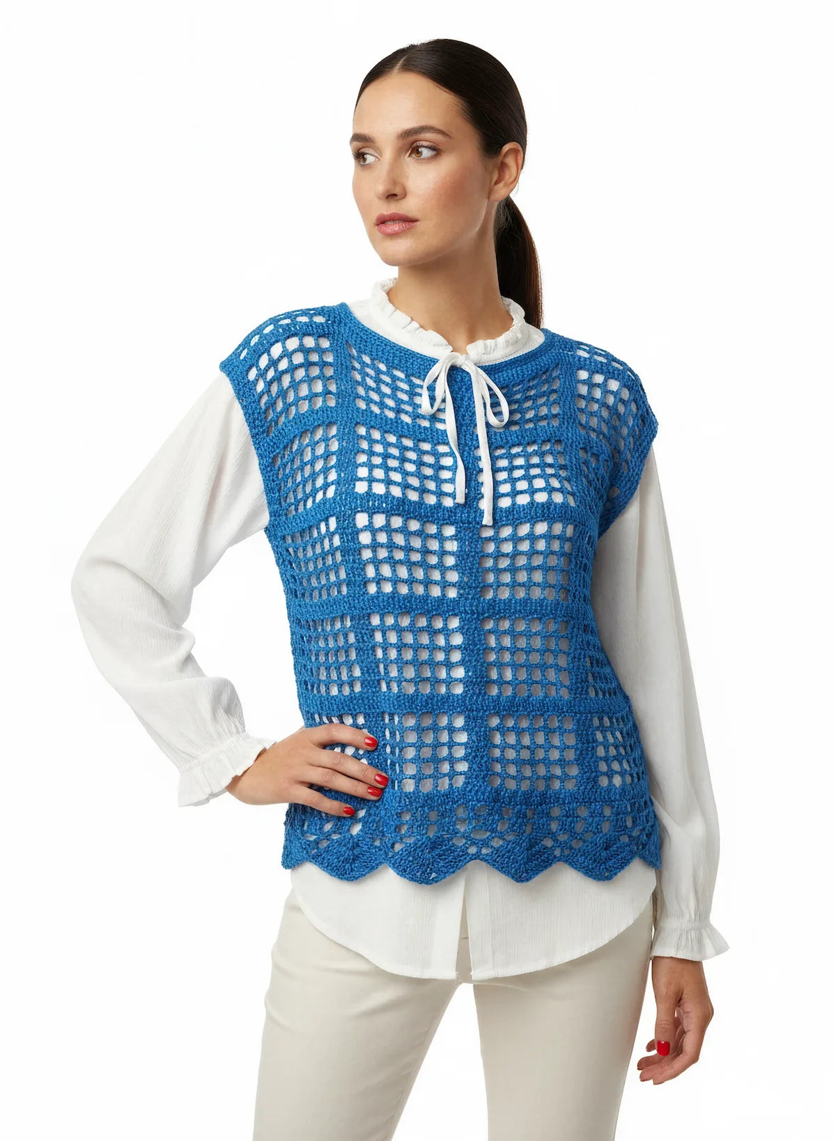 Pull manches courtes Muscari bleu cobalt filet carreaux – crochet fait main – superposé chemise blanche – Cachalabibi