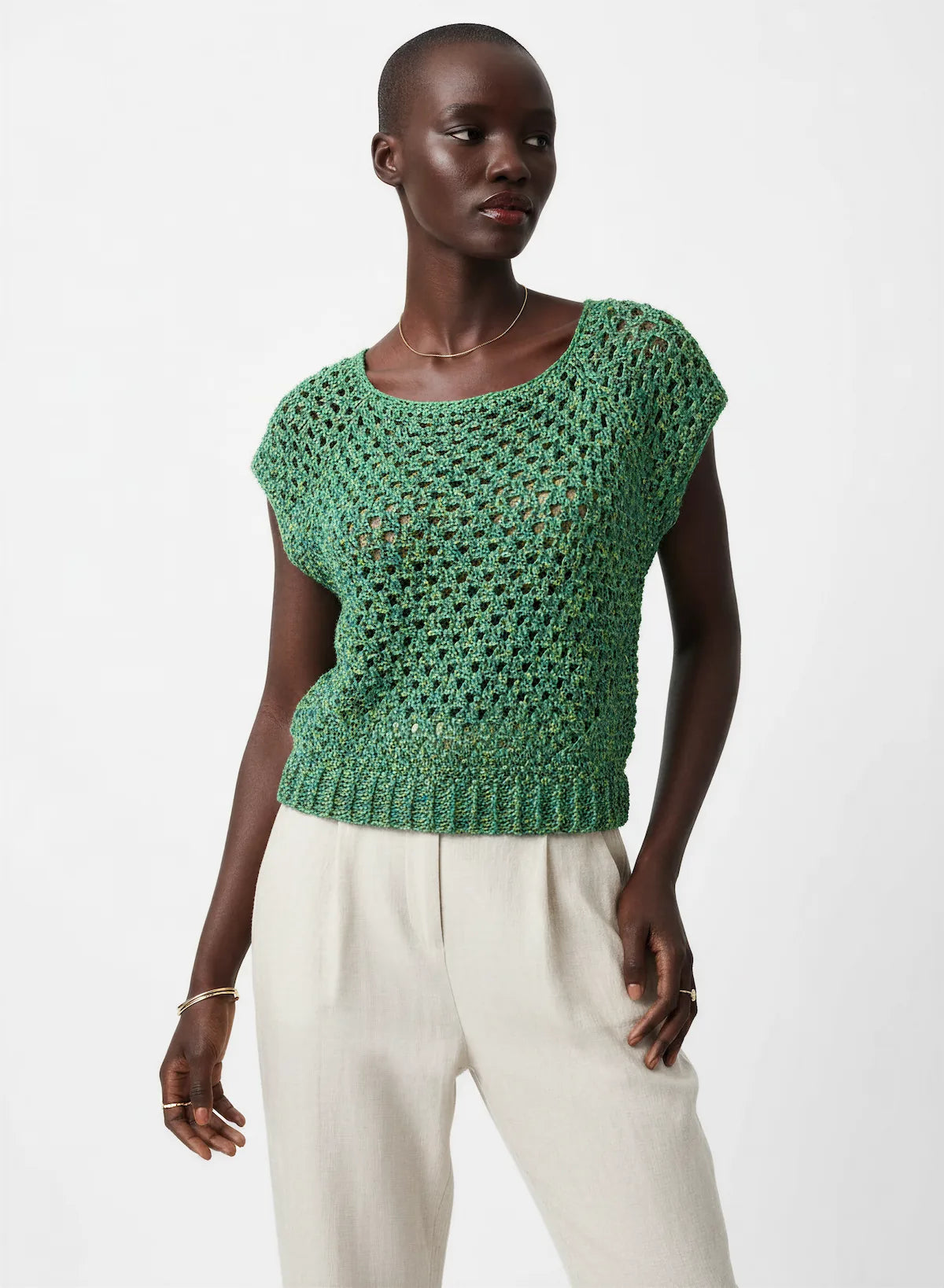 Pull manches courtes Papayo vert émeraude chiné ajouré – crochet fait main – de face – Cachalabibi