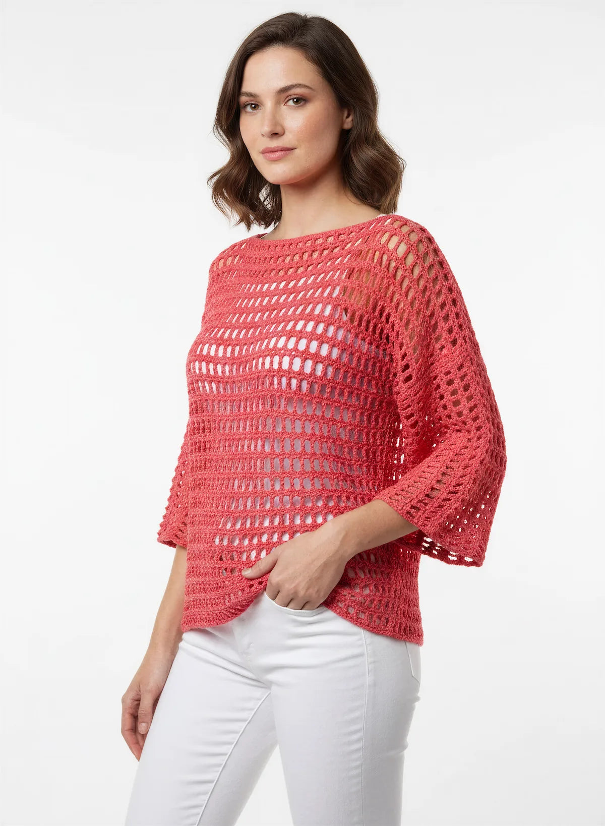 Pull manches 3/4 Piazza rose framboise filet grande maille – crochet fait main – vue 3/4 – Cachalabibi