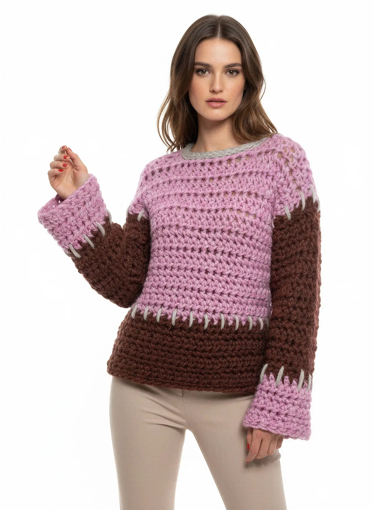 Pull femme Ploum-Ploum rose lilas chocolat chunky liserés crème – crochet fait main – de face – Cachalabibi