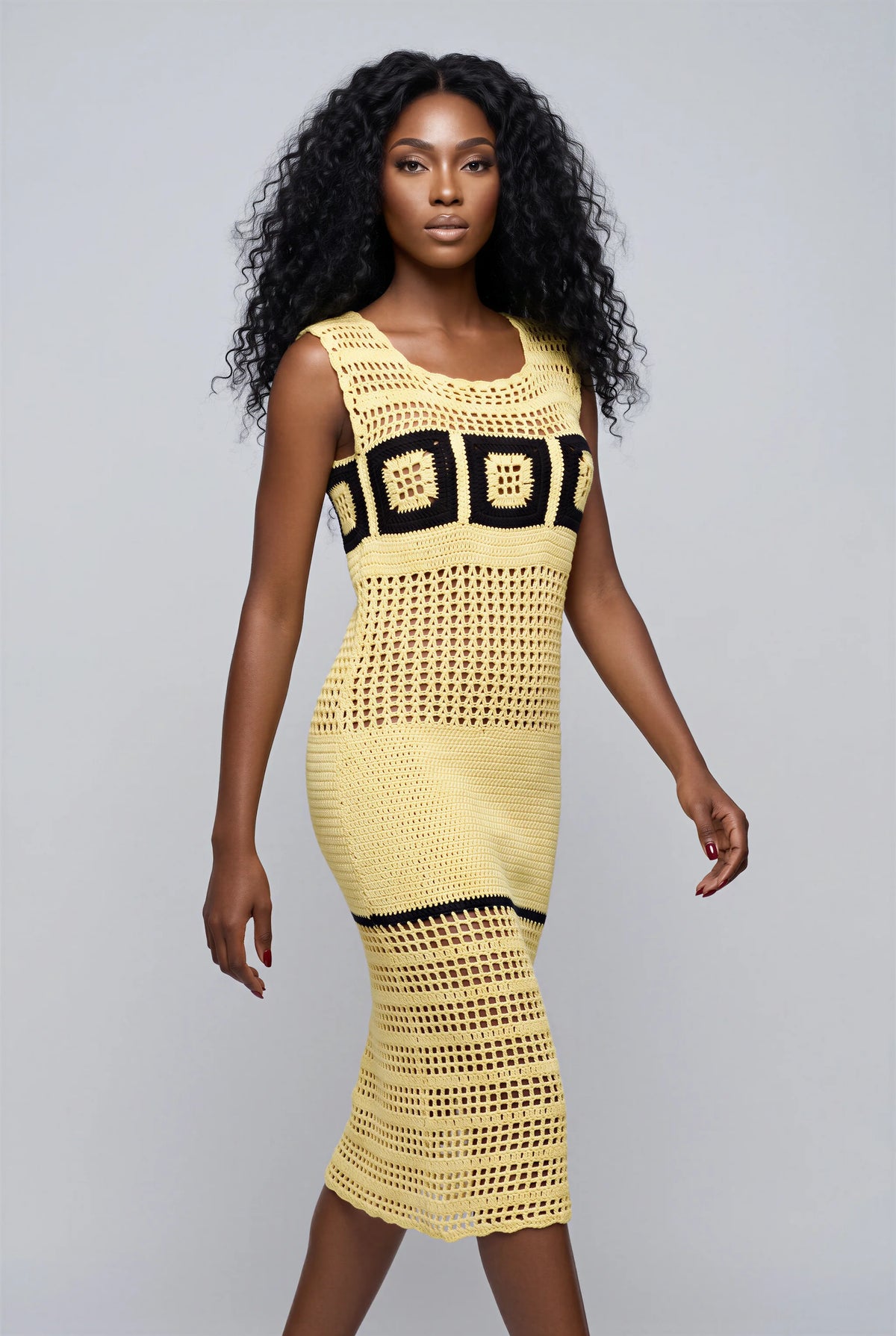 Robe Amarela crochet jaune et noir — vue face — Création Cachalabibi