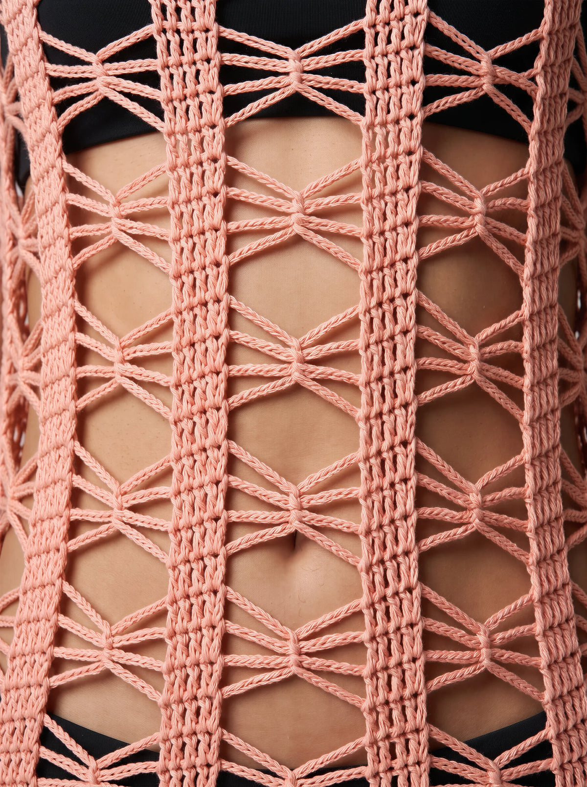 Robe de bain crochet fait main Makemo rose saumon 3 zones yoke dense croisillons tressés - détail des points – Cachalabibi