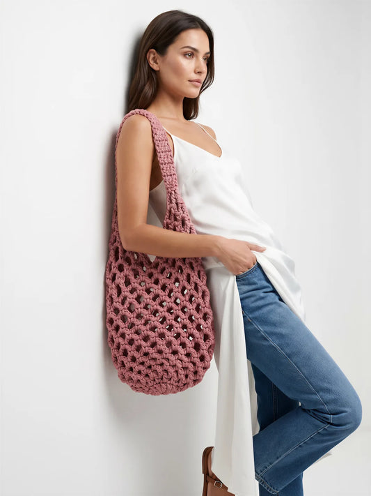 Sac cabas Fileta rose poudré filet macramé nœuds géants XXL – crochet fait main – porté épaule – Cachalabibi