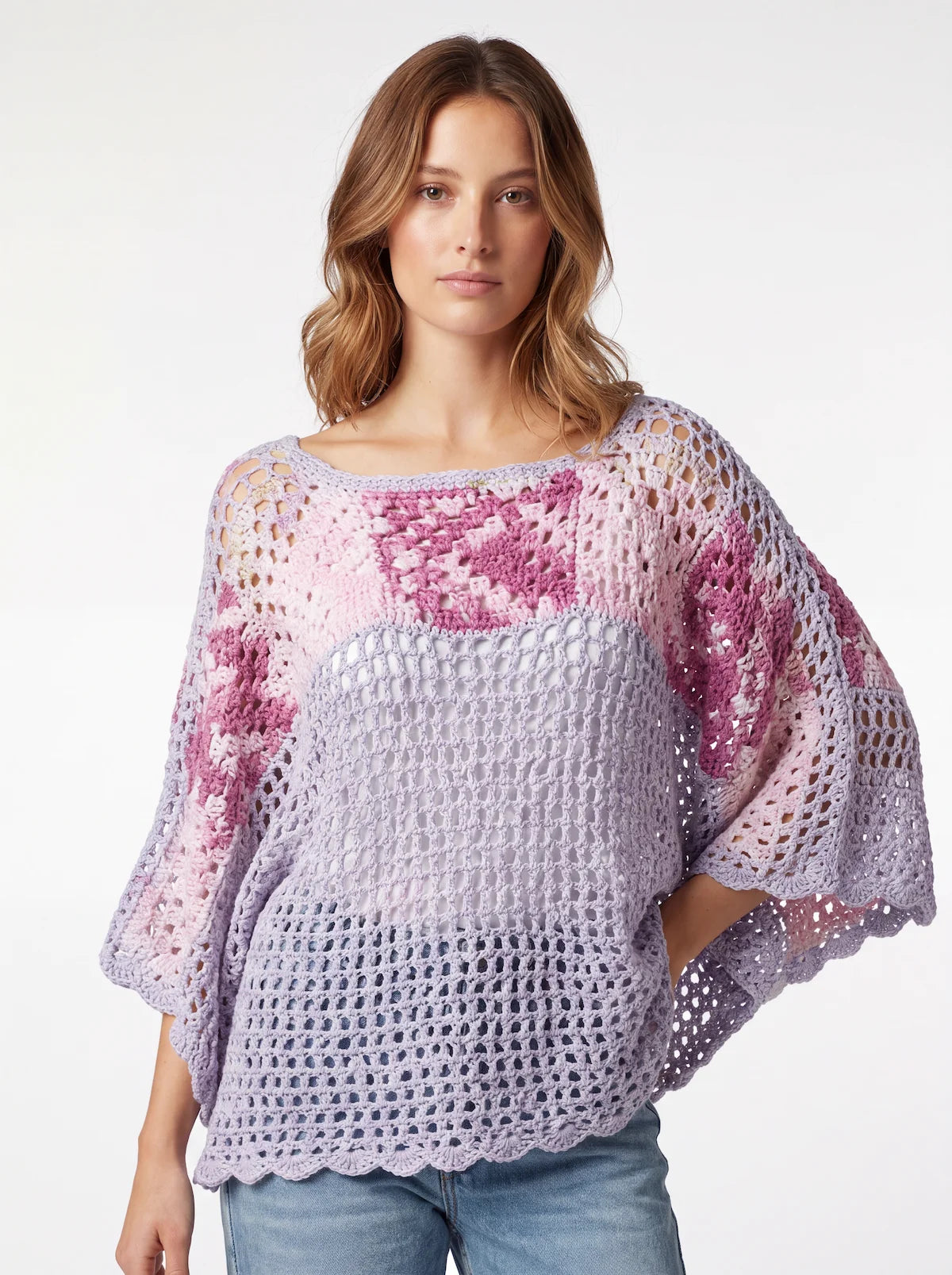 Tunique poncho crochet fait main Lupina granny squares lavande rose –  vue de face - Cachalabibi 